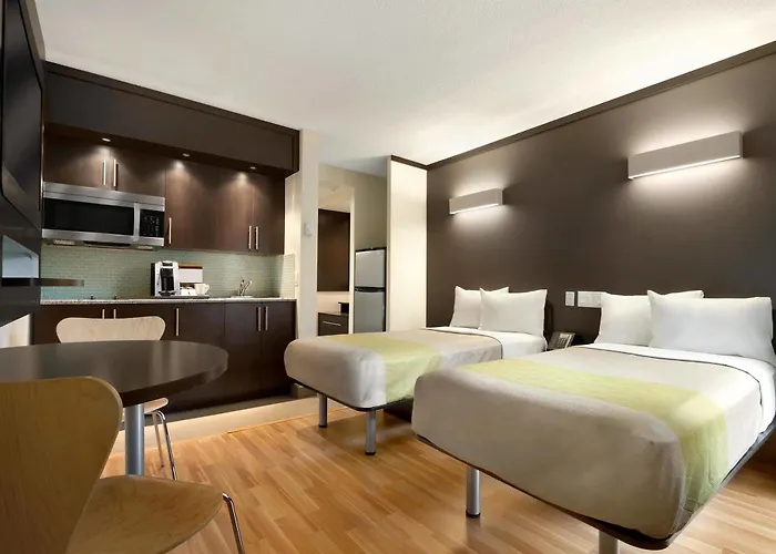 Studio 6 Downtown Toronto